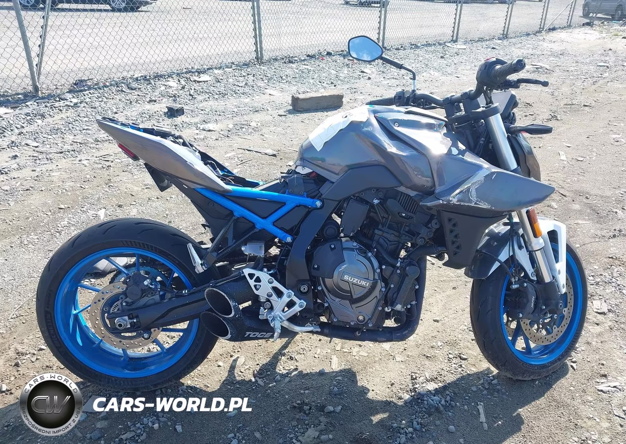 2023 Suzuki Gsx800 R VIN:JS1EM11B9P7100111 - 13