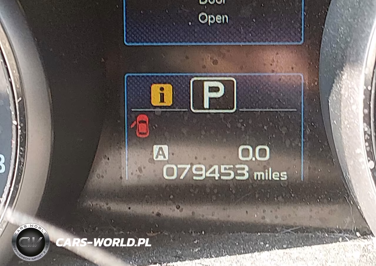 2018 Subaru Outback 2.5I Premium VIN:4S4BSACCXJ3377056 - 16