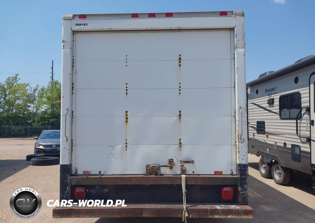 2004 Chevrolet Express Cutaway VIN:1GBHG31U741200881 - 15