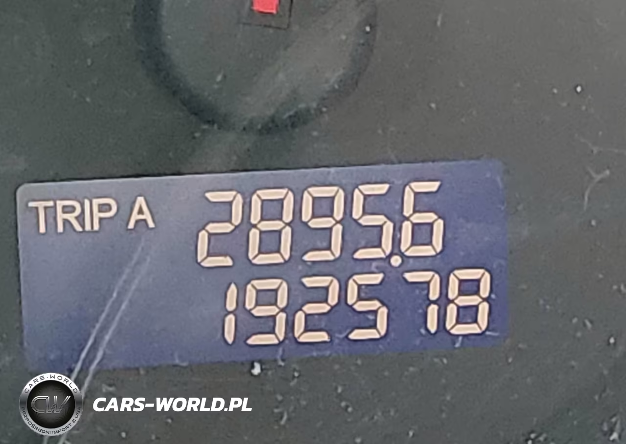 2008 Honda Fit VIN:JHMGD38428S018400 - 16