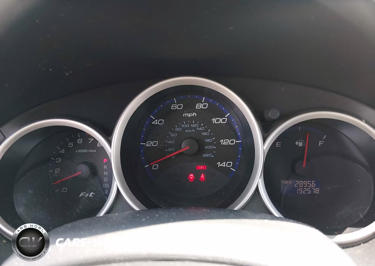 2008 Honda Fit VIN:JHMGD38428S018400 - 7
