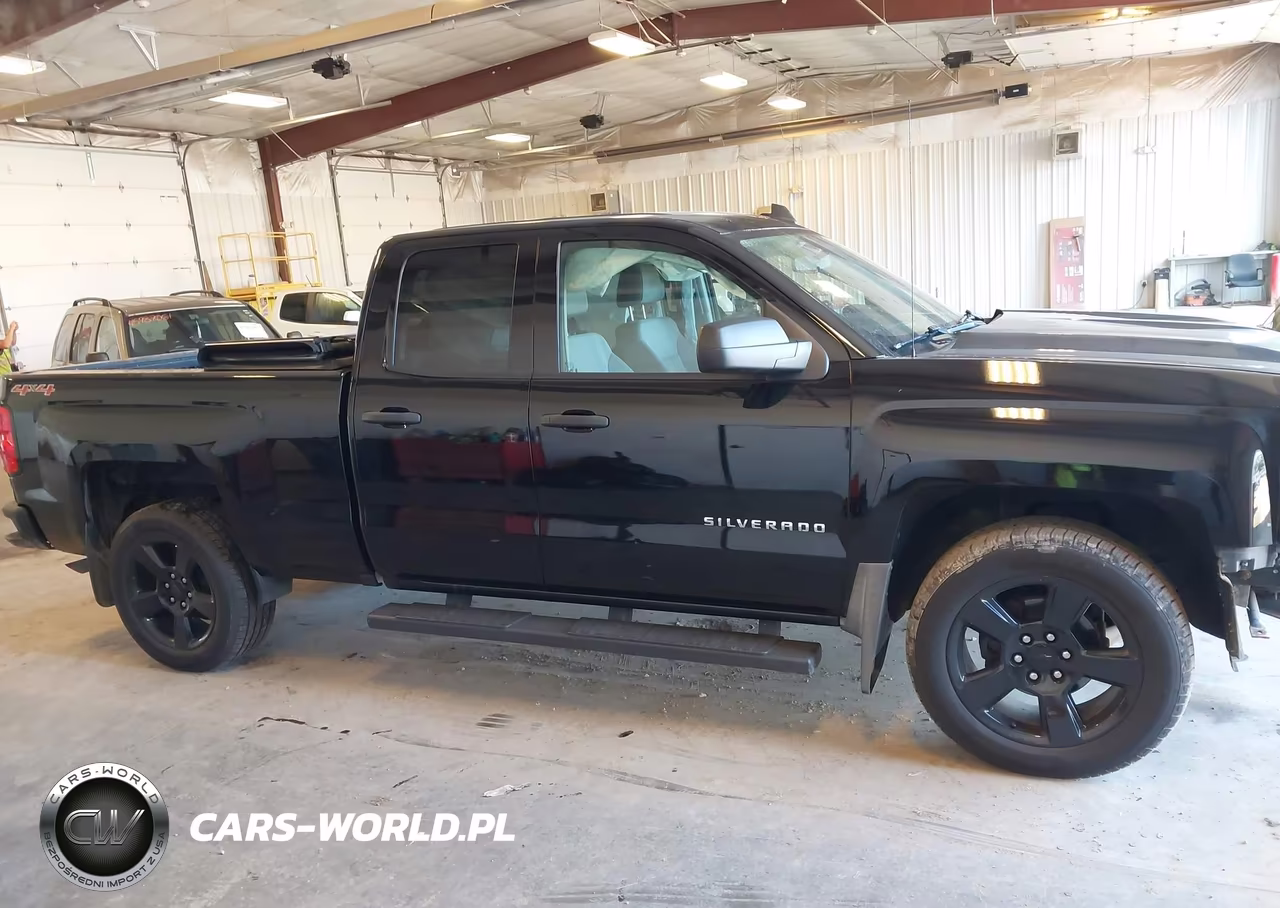 2017 Chevrolet Silverado 1500 Wt VIN:1GCVKNEC8HZ407216 - 13