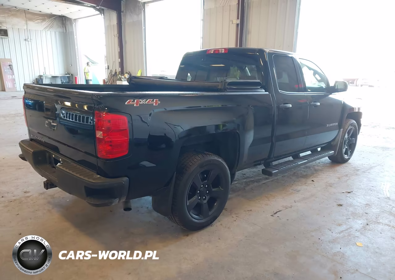 2017 Chevrolet Silverado 1500 Wt VIN:1GCVKNEC8HZ407216 - 4