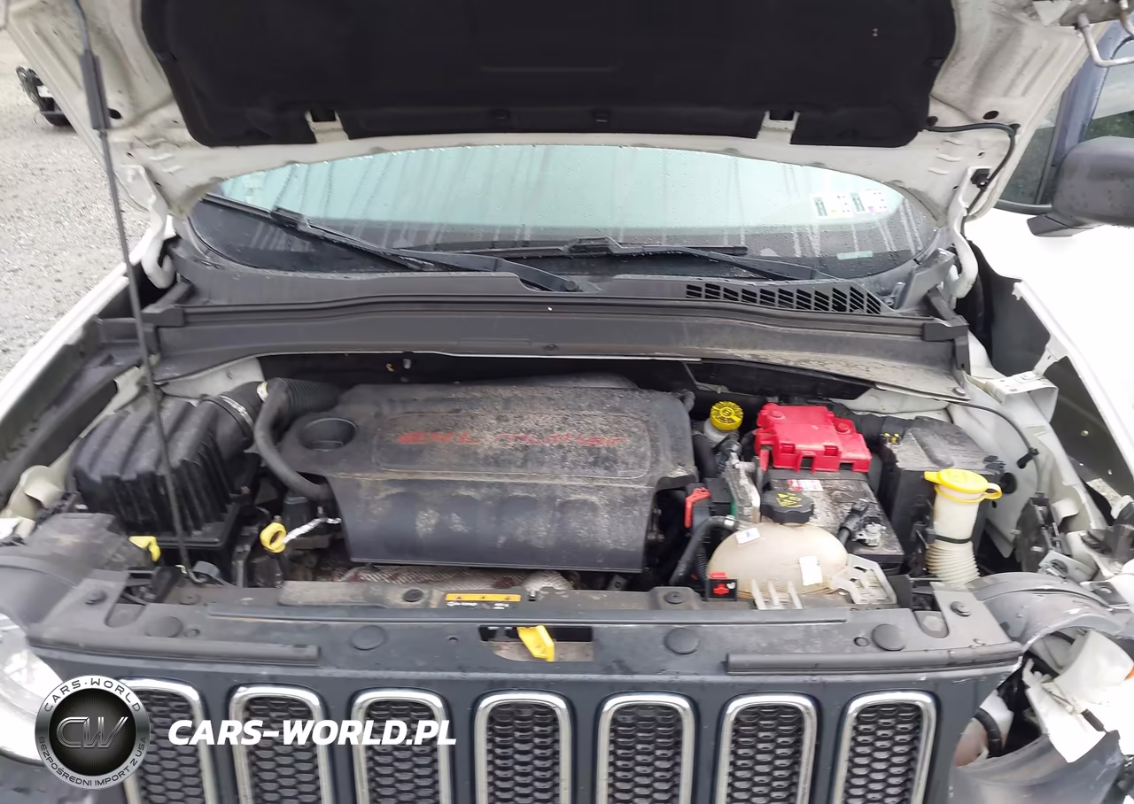 2018 Jeep Renegade Sport 4X4 VIN:ZACCJBAB2JPH31384 - 10