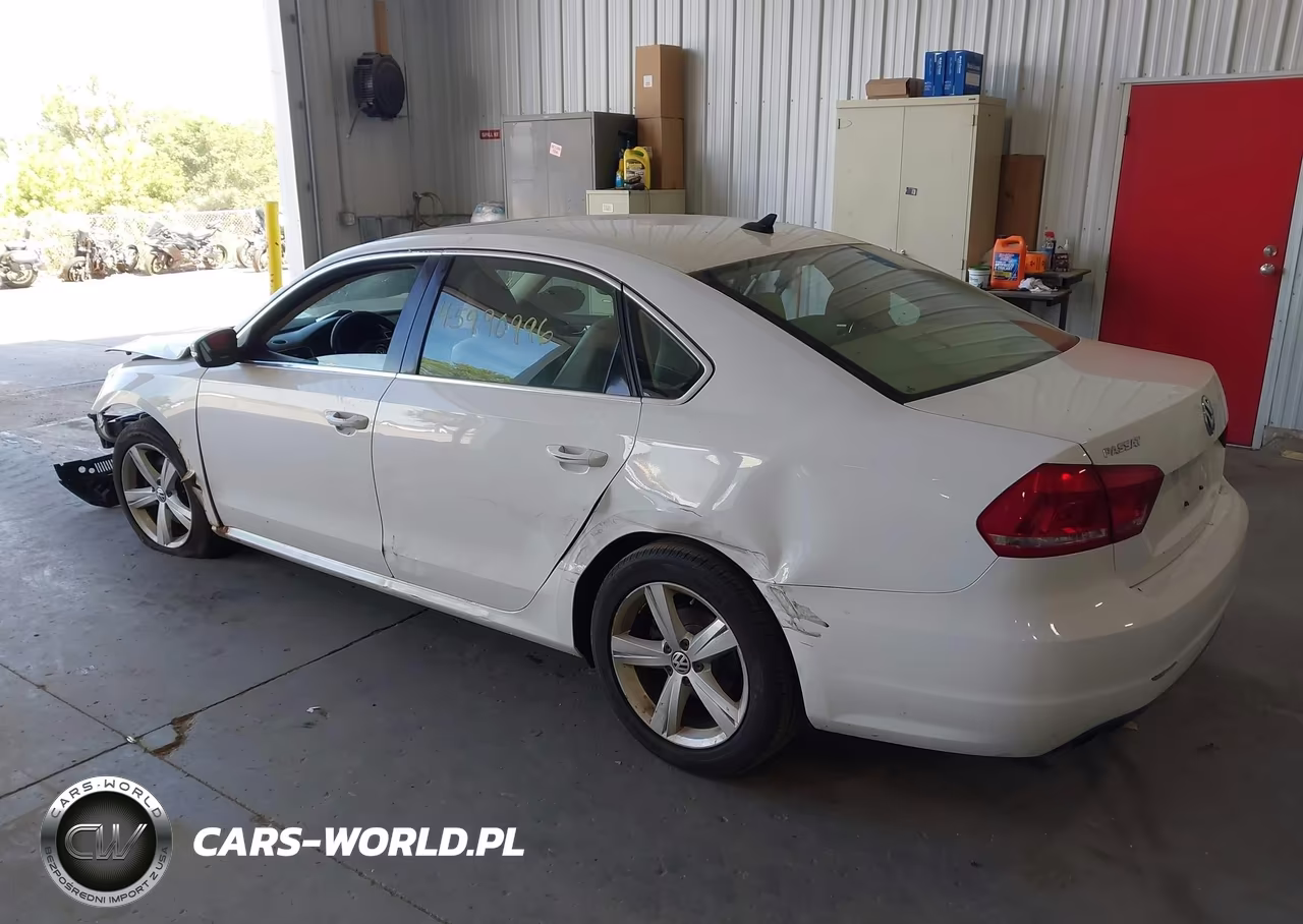 2012 Volkswagen Passat 2.5L Se VIN:1VWBP7A33CC071425 - 3