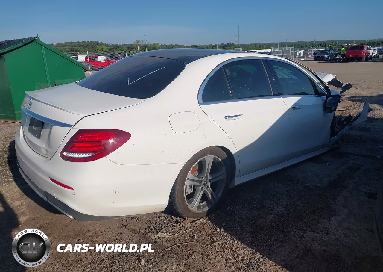 2019 Mercedes-Benz E 300 VIN:WDDZF4JB0KA658322 - 4