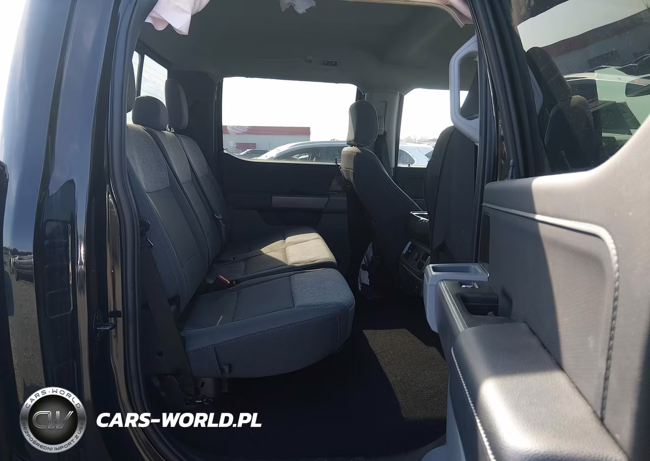2023 Ford F-150 Xlt VIN:1FTFW1E85PKF93687 - 8