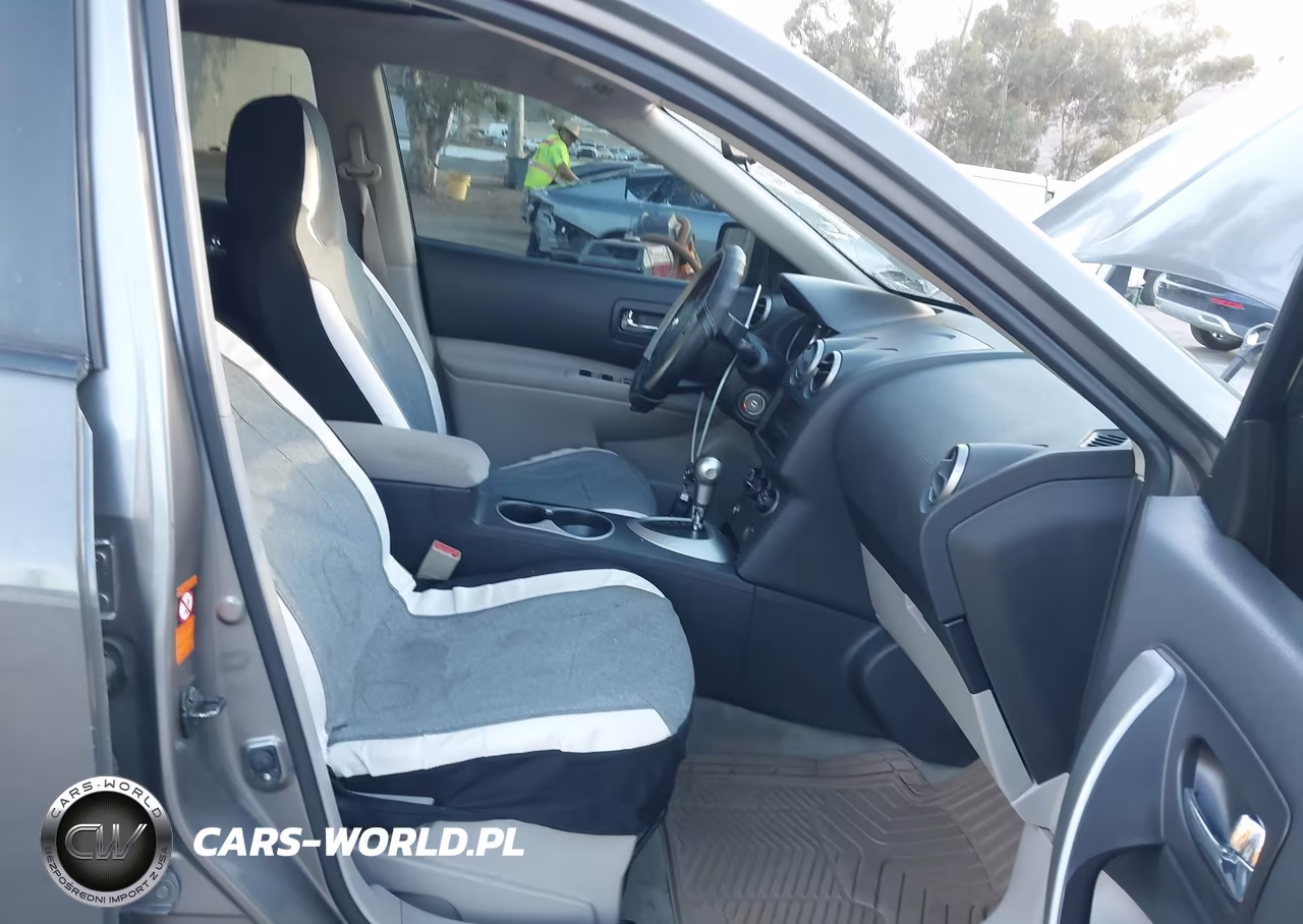 2009 Nissan Rogue S VIN:JN8AS58TX9W054477 - 5