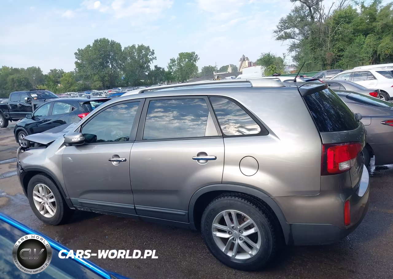 2014 Kia Sorento Lx VIN:5XYKT4A61EG548780 - 14