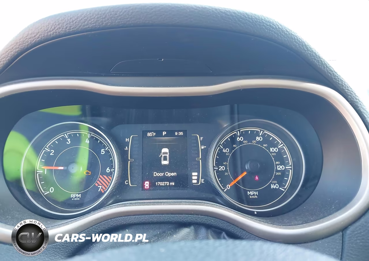 2015 Jeep Cherokee Sport VIN:1C4PJLAB9FW707035 - 7
