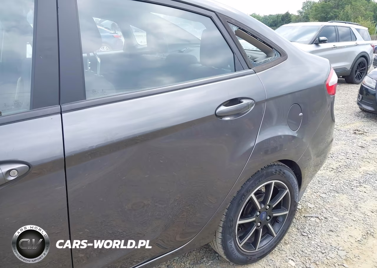 2018 Ford Fiesta Se VIN:3FADP4BJ3JM119689 - 12