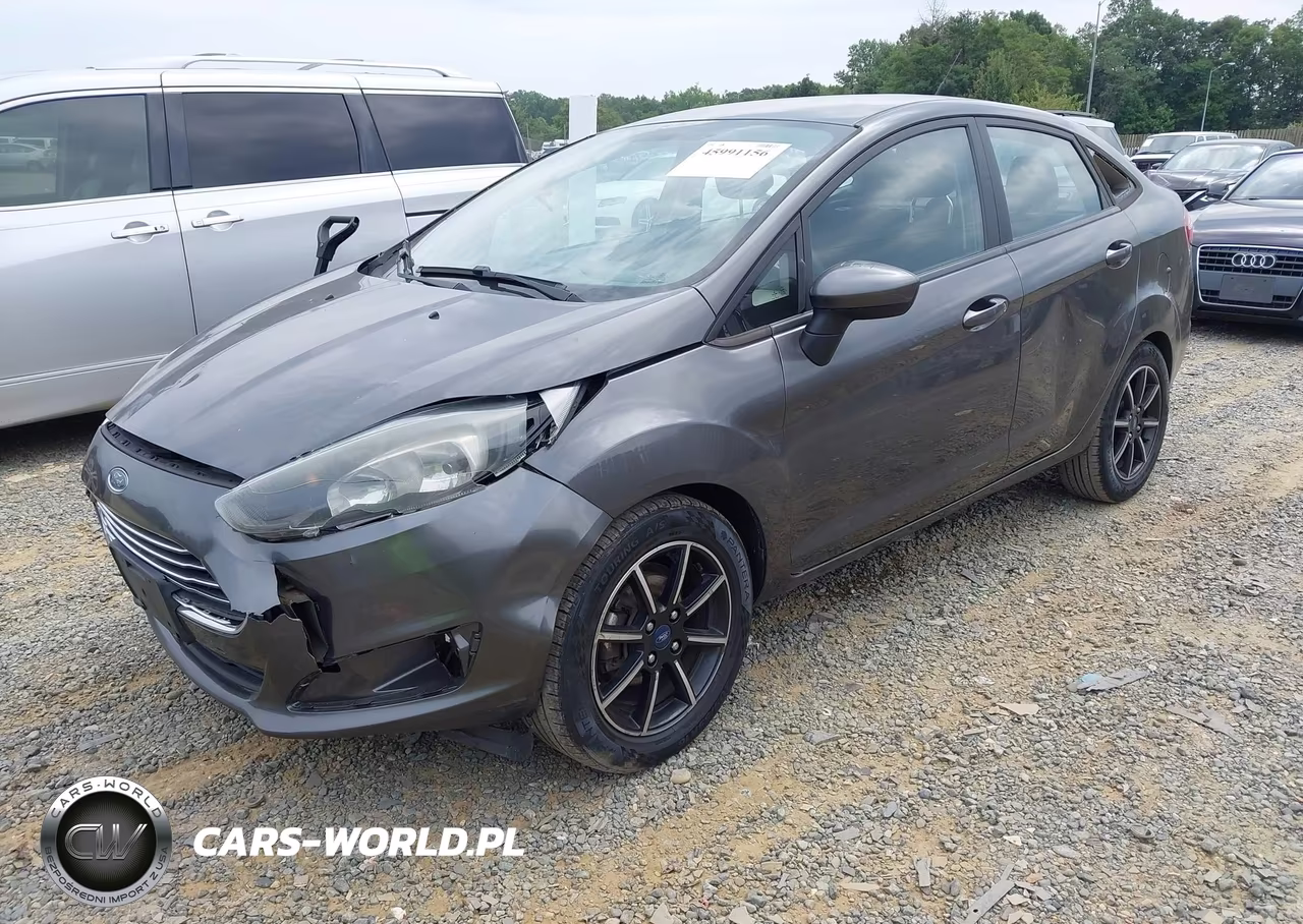 2018 Ford Fiesta Se VIN:3FADP4BJ3JM119689 - 2