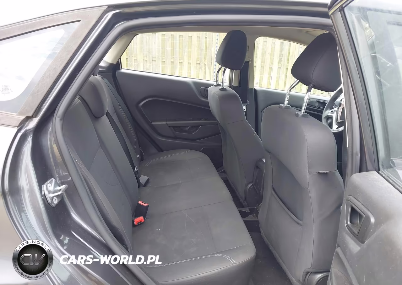 2018 Ford Fiesta Se VIN:3FADP4BJ3JM119689 - 8