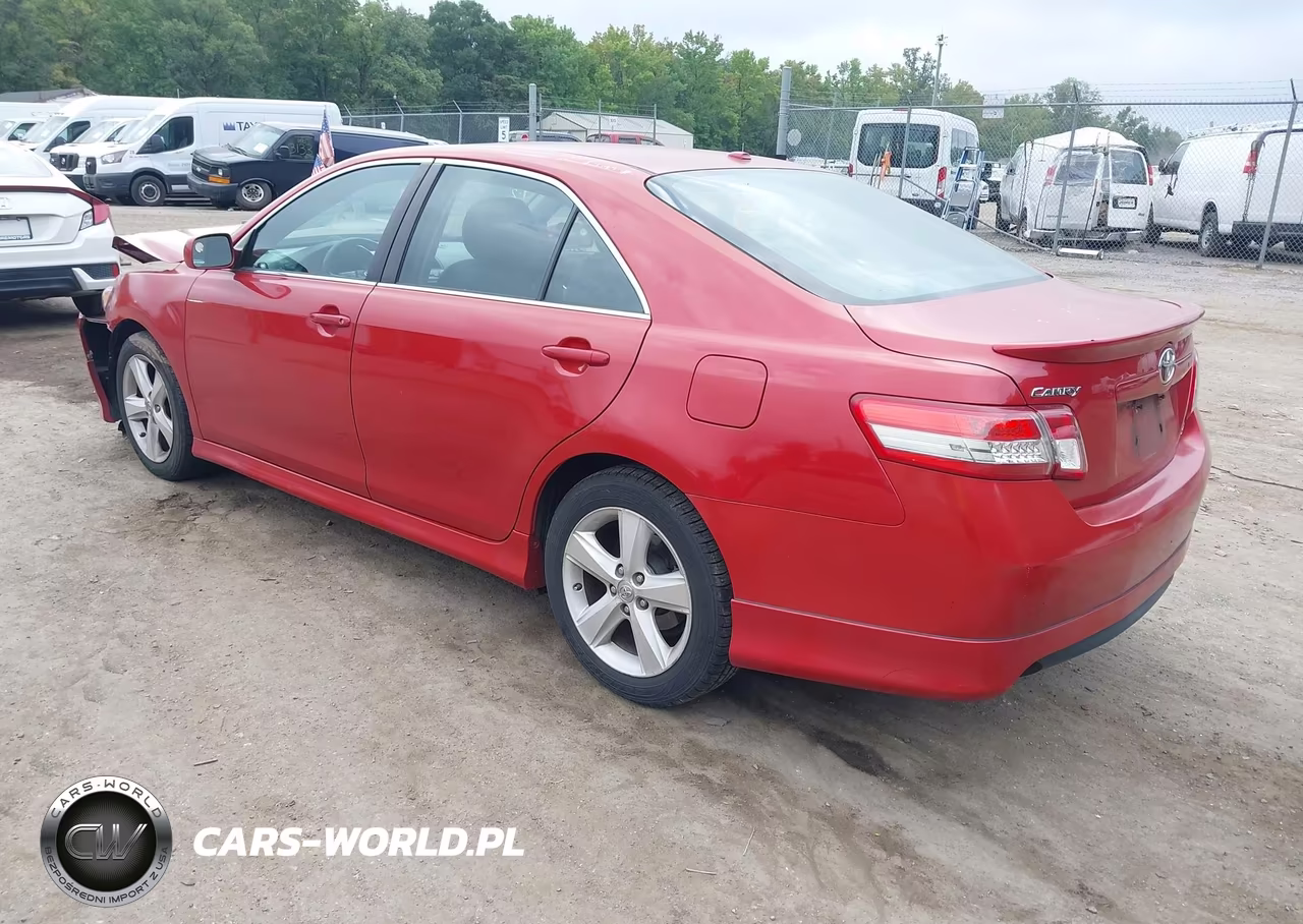 2010 Toyota Camry Se VIN:4T1BF3EK7AU108530 - 3