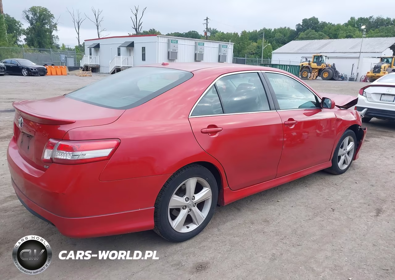 2010 Toyota Camry Se VIN:4T1BF3EK7AU108530 - 4