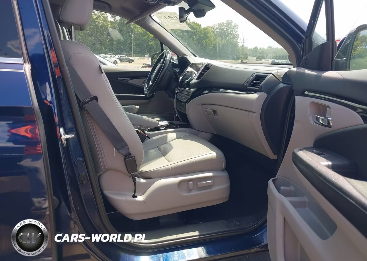 2017 Honda Pilot Elite VIN:5FNYF6H05HB095595 - 5