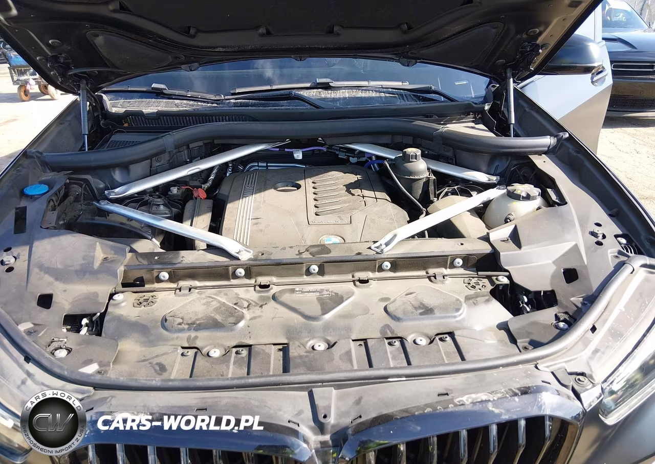 2022 BMW X5 xDrive40I VIN:5UXCR6C00N9K11086 - 10