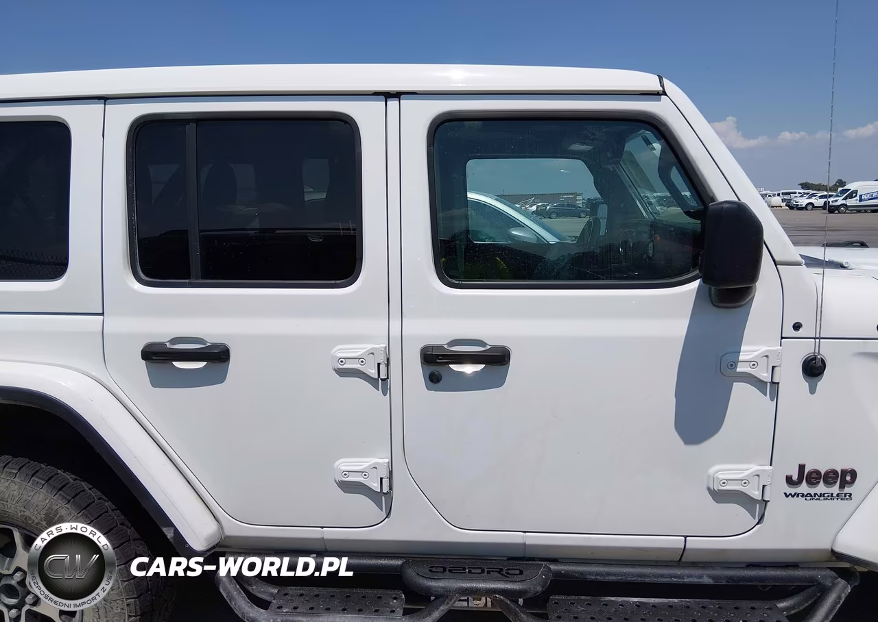 2020 Jeep Wrangler Unlimited Rubicon 4X4 VIN:1C4HJXFN9LW176431 - 13