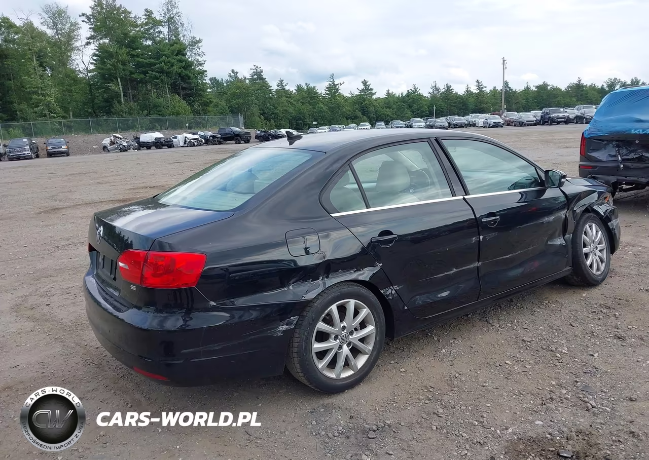 2014 Volkswagen Jetta Se VIN:3VWD17AJXEM390346 - 4