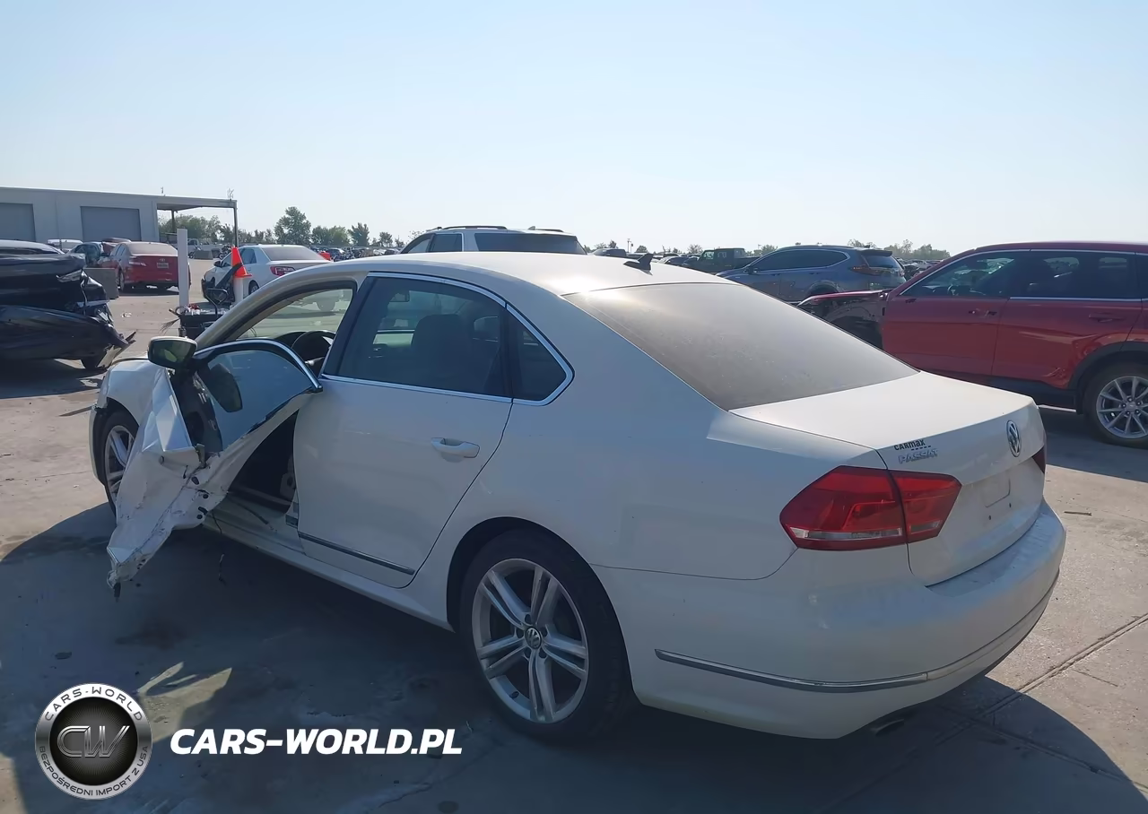 2015 Volkswagen Passat 1.8T Se VIN:1VWBS7A35FC090142 - 3