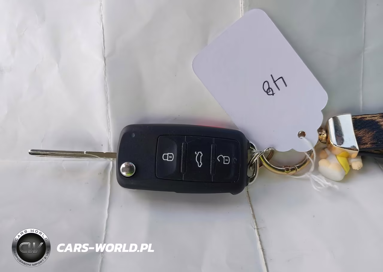 2015 Volkswagen Beetle 1.8T VIN:3VW517AT6FM812961 - 11
