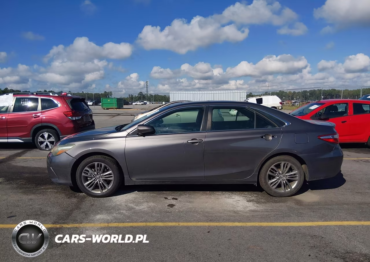2015 Toyota Camry Se VIN:4T1BF1FK8FU490626 - 14