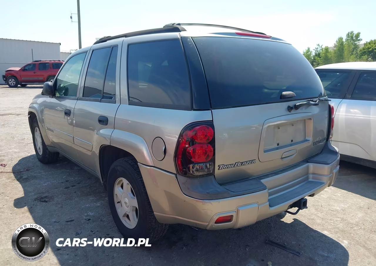 2002 Chevrolet Trailblazer Ls VIN:1GNDS13S422401600 - 3