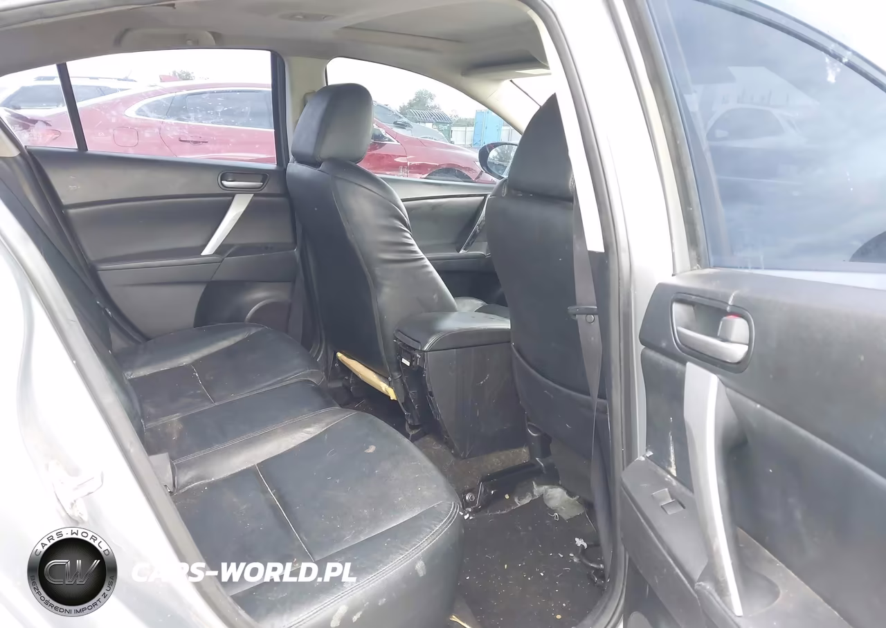 2012 Mazda Mazda3 S Grand Touring VIN:JM1BL1W53C1500158 - 8