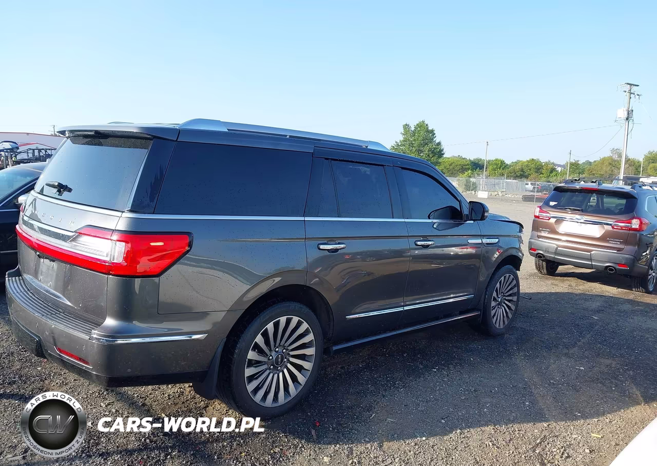 2018 Lincoln Navigator Reserve VIN:5LMJJ2LT1JEL10593 - 14