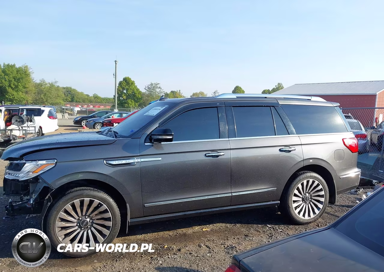 2018 Lincoln Navigator Reserve VIN:5LMJJ2LT1JEL10593 - 15