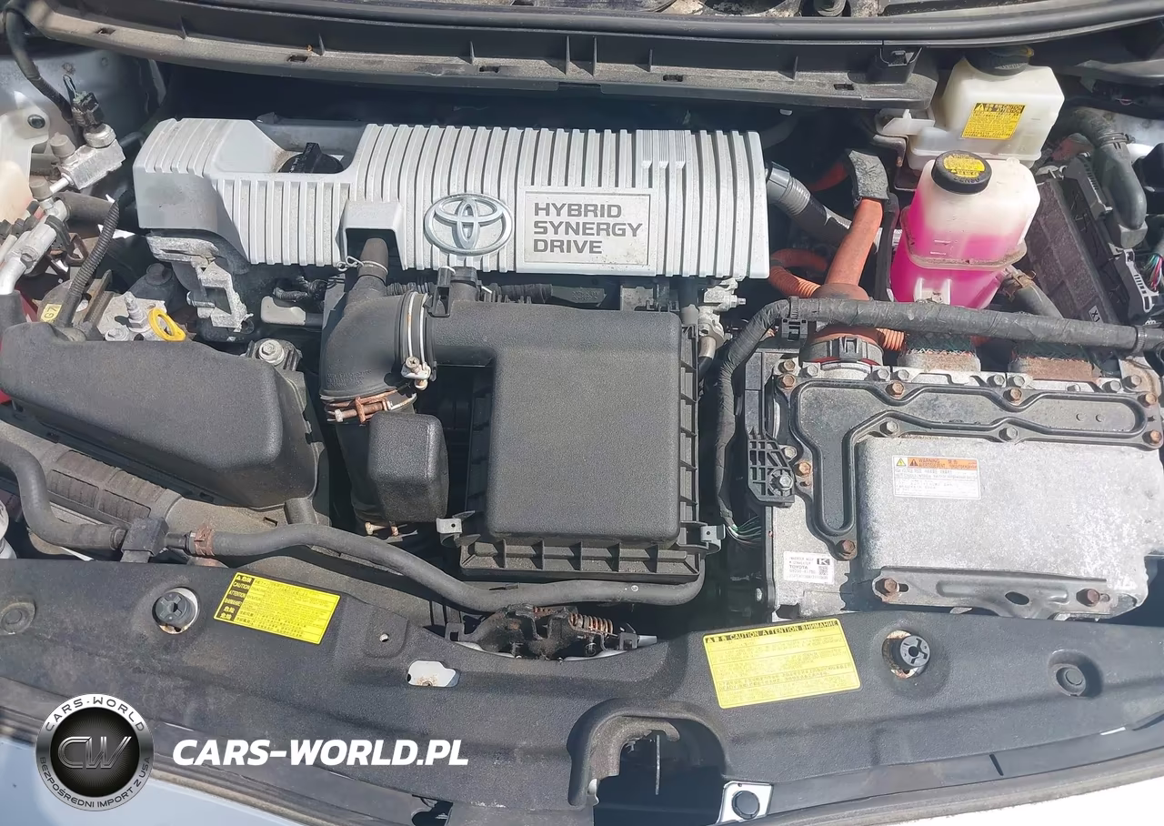 2012 Toyota Prius Two VIN:JTDKN3DUXC1605943 - 10