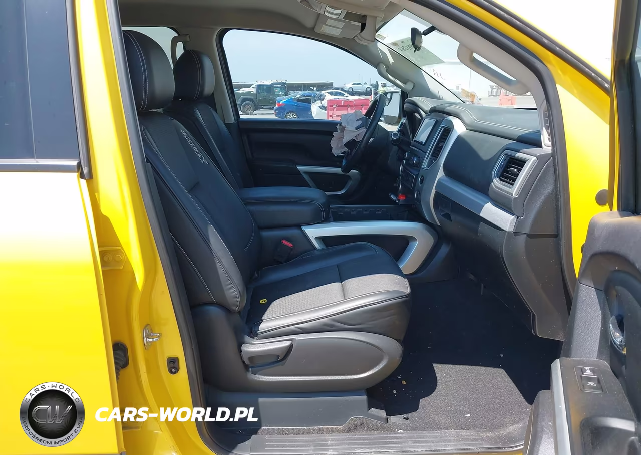 2017 Nissan Titan Pro-4X VIN:1N6AA1E57HN568818 - 5