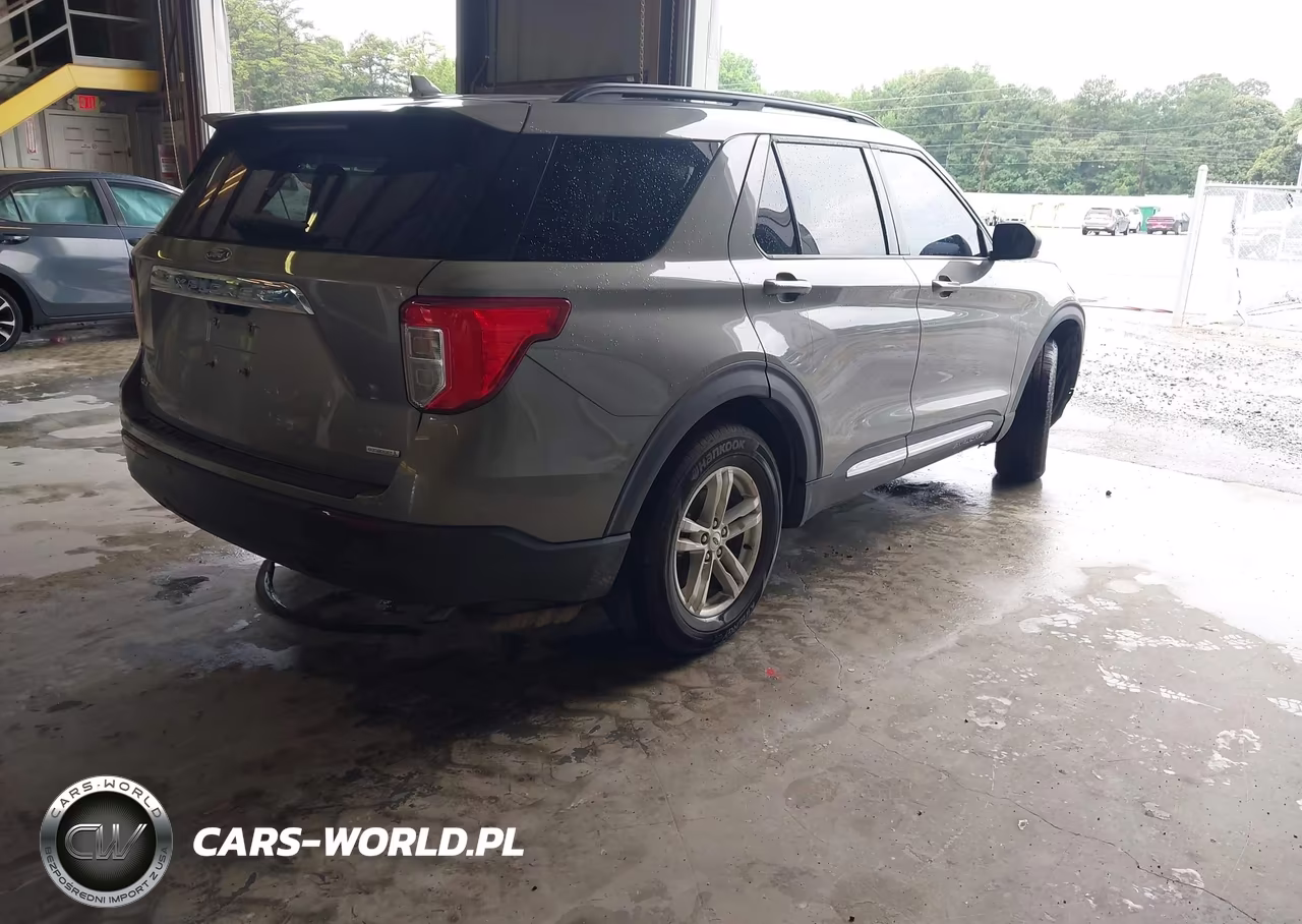 2020 Ford Explorer Xlt VIN:1FMSK7DH8LGB39022 - 4