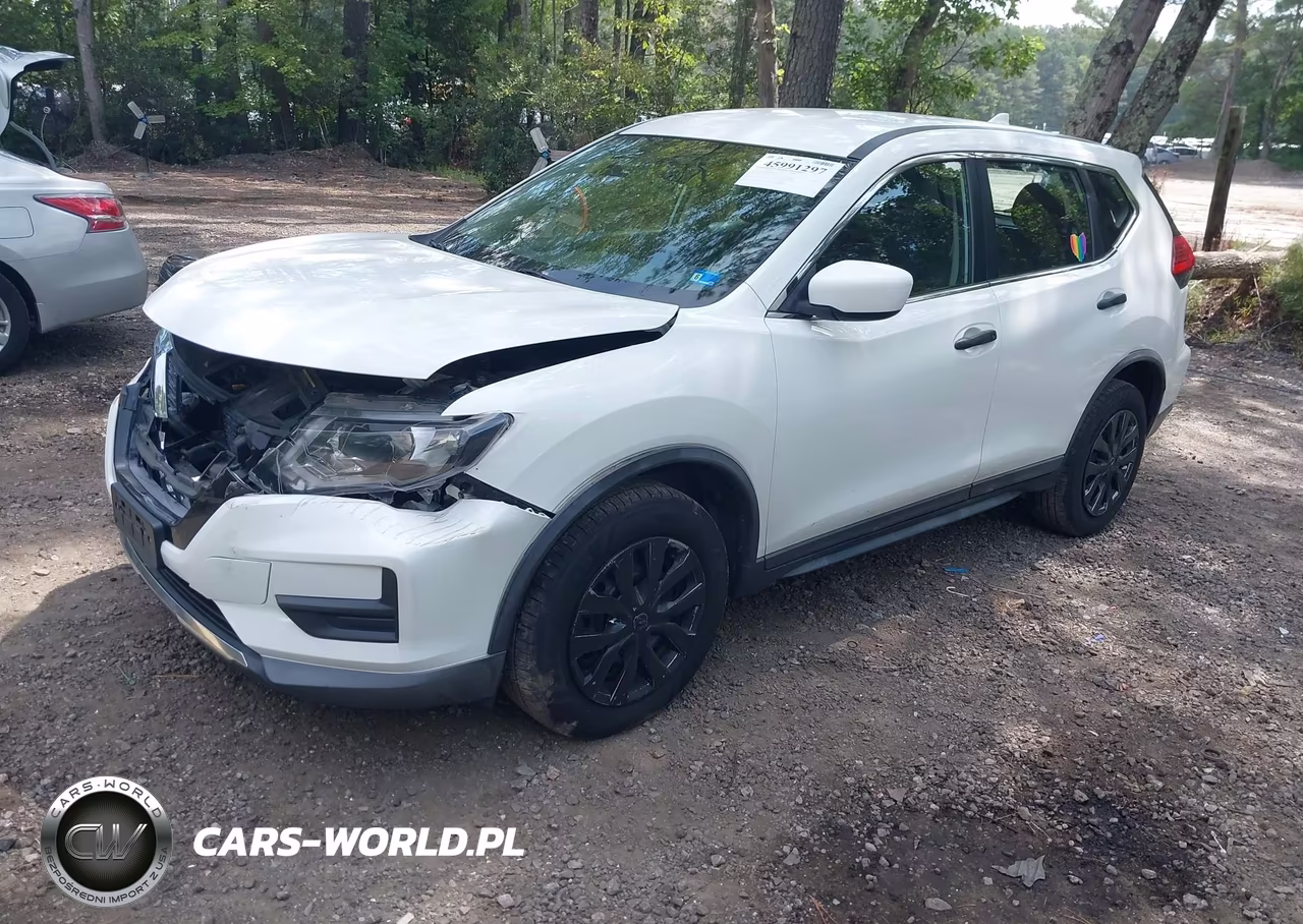 2017 Nissan Rogue S VIN:KNMAT2MV0HP586909 - 2