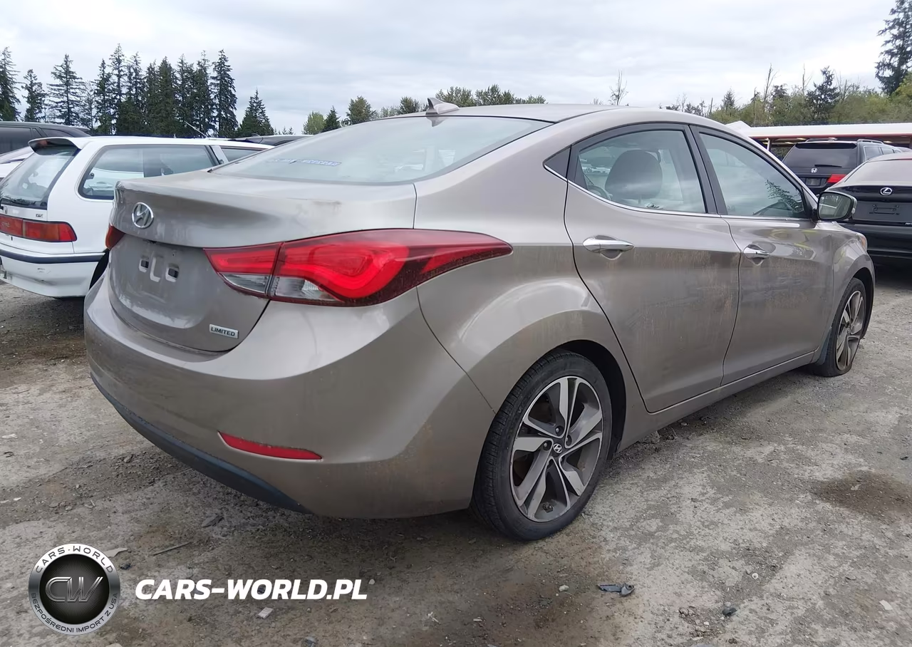 2014 Hyundai Elantra Limited VIN:5NPDH4AE1EH538924 - 4