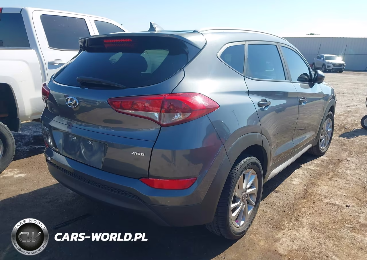 2018 Hyundai Tucson Sel VIN:KM8J3CA47JU680046 - 4