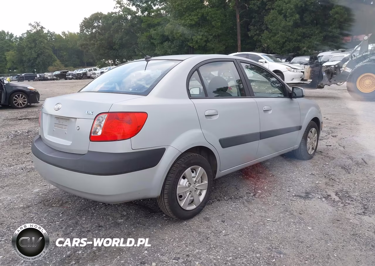 2008 Kia Rio Lx VIN:KNADE123286363051 - 4