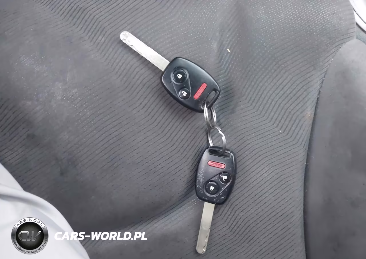2012 Honda Fit VIN:JHMGE8H38CS007038 - 11