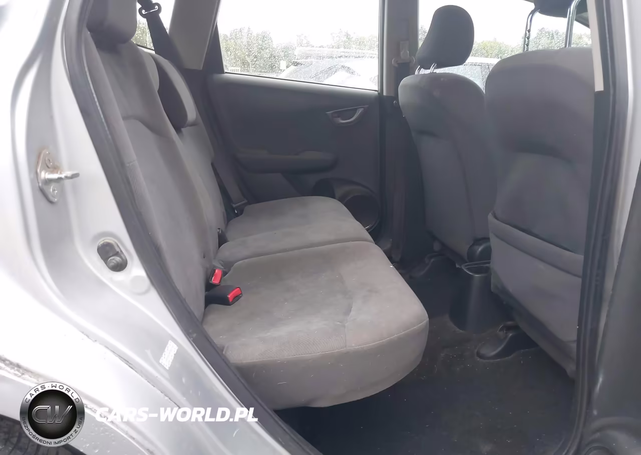 2012 Honda Fit VIN:JHMGE8H38CS007038 - 8