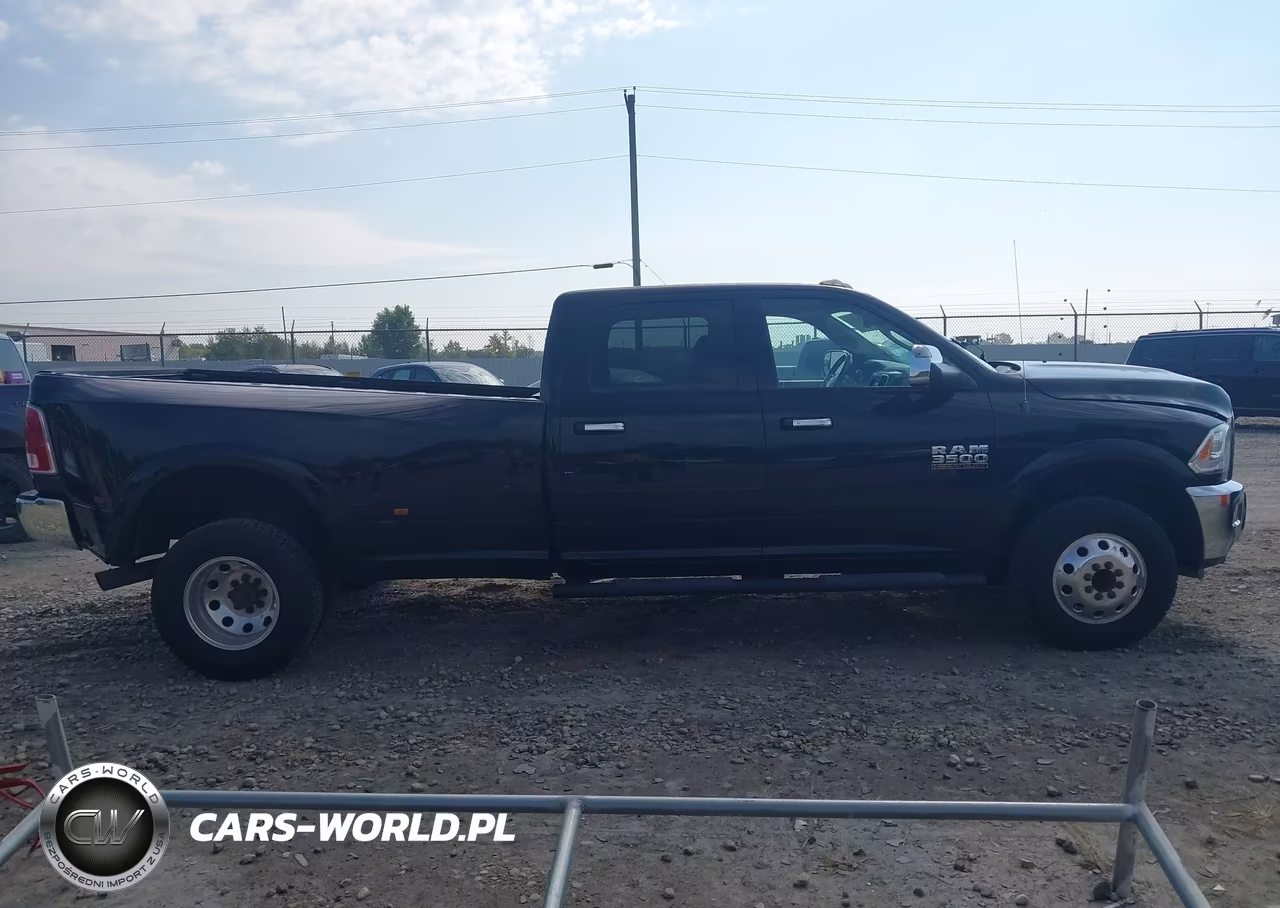 2013 Ram 3500 Laramie VIN:3C63RRJL3DG616106 - 13