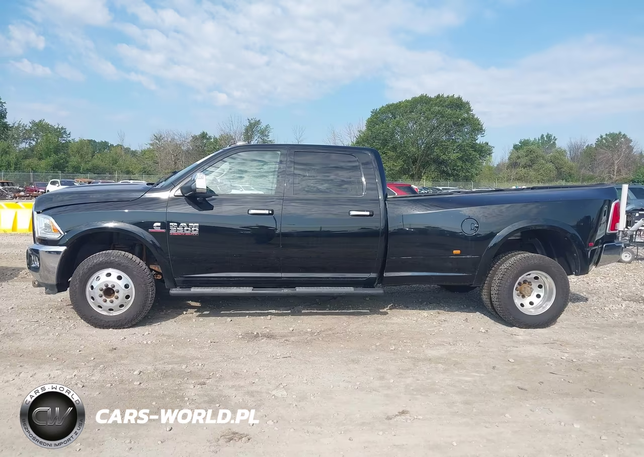2013 Ram 3500 Laramie VIN:3C63RRJL3DG616106 - 14