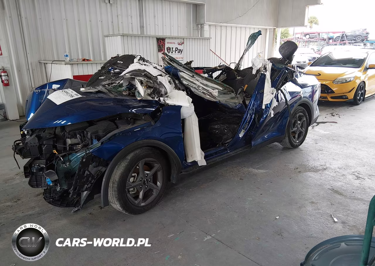 2025 Kia K4 Lxs VIN:3KPFT4DE6SE045999 - 2