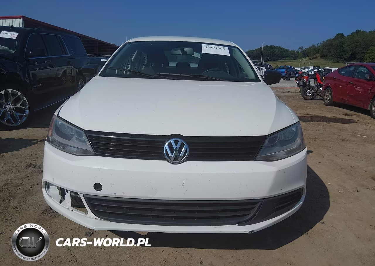 2013 Volkswagen Jetta 2.0L S VIN:3VW2K7AJ0DM256710 - 12