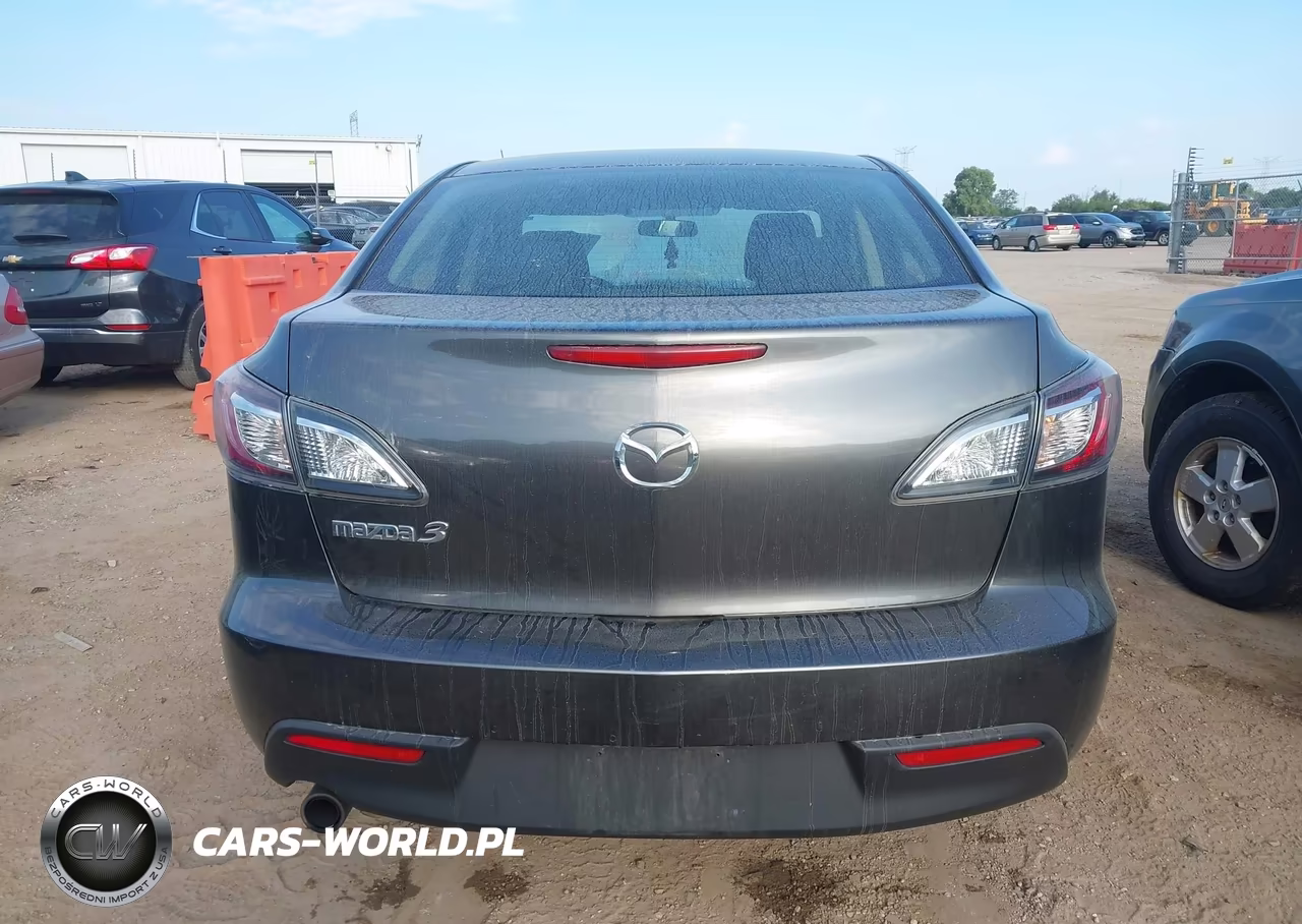2011 Mazda Mazda3 I Touring VIN:JM1BL1VF7B1405014 - 16