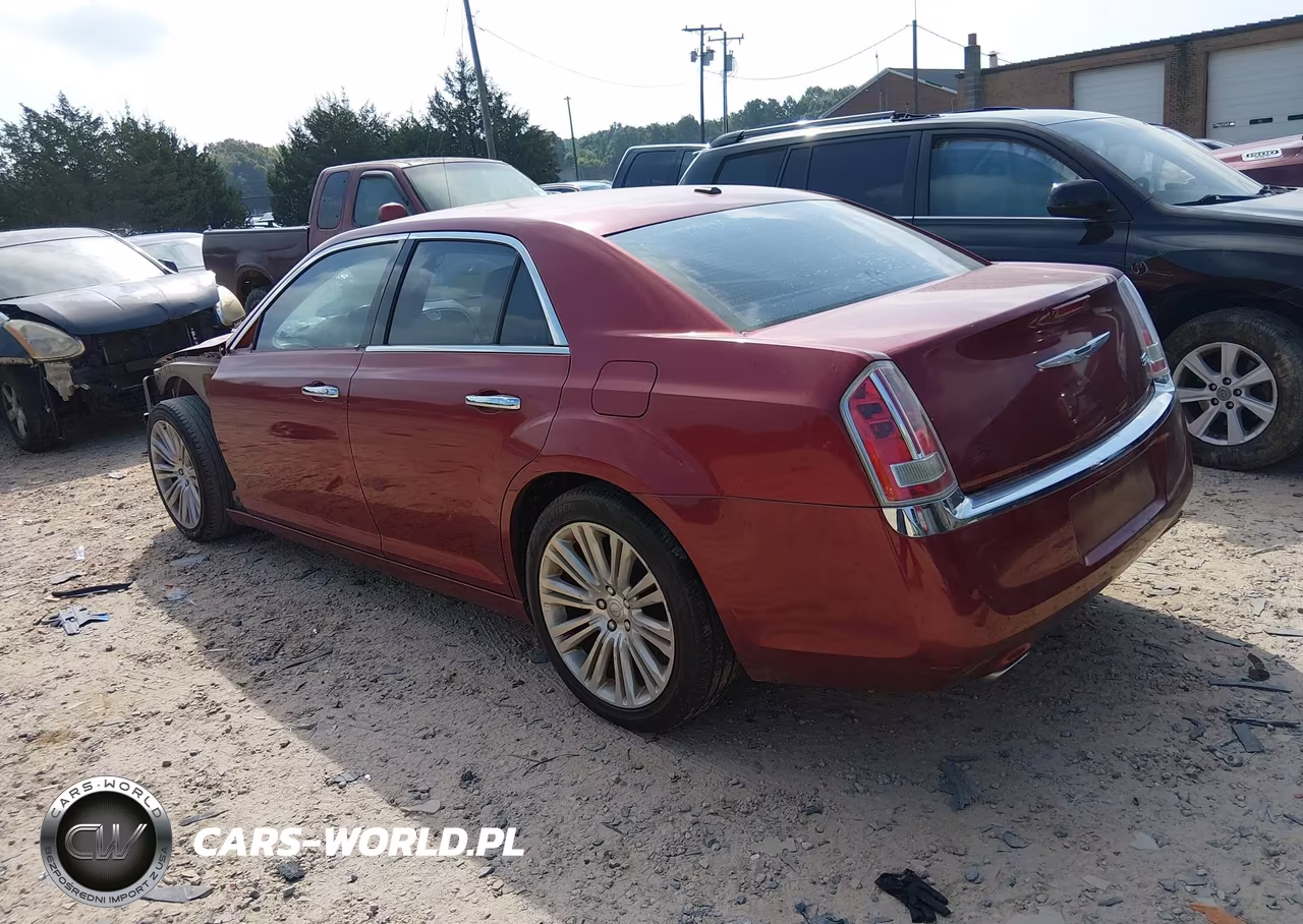 2013 Chrysler 300C VIN:2C3CCAEG1DH644130 - 3