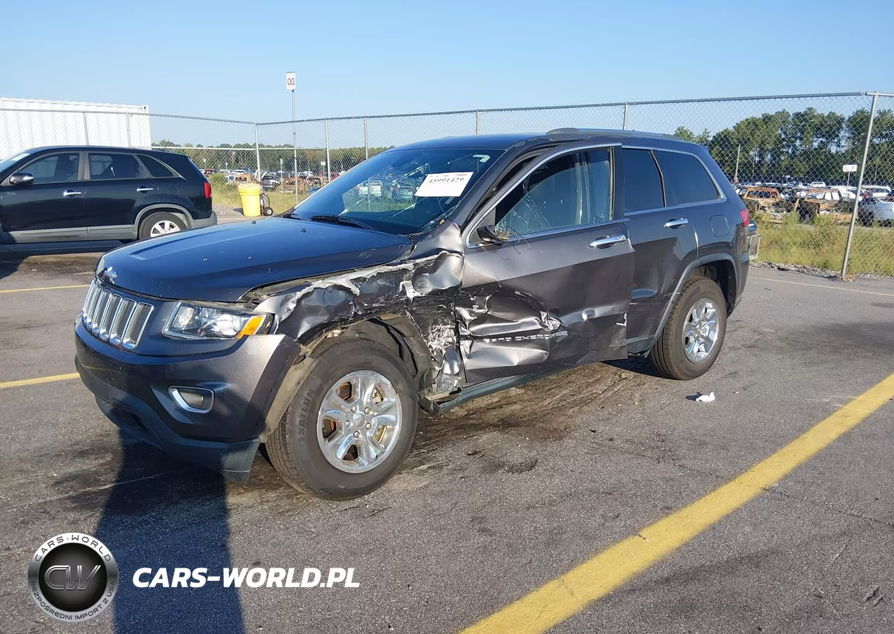 2016 Jeep Grand Cherokee Laredo VIN:1C4RJEAG6GC335611 - 2
