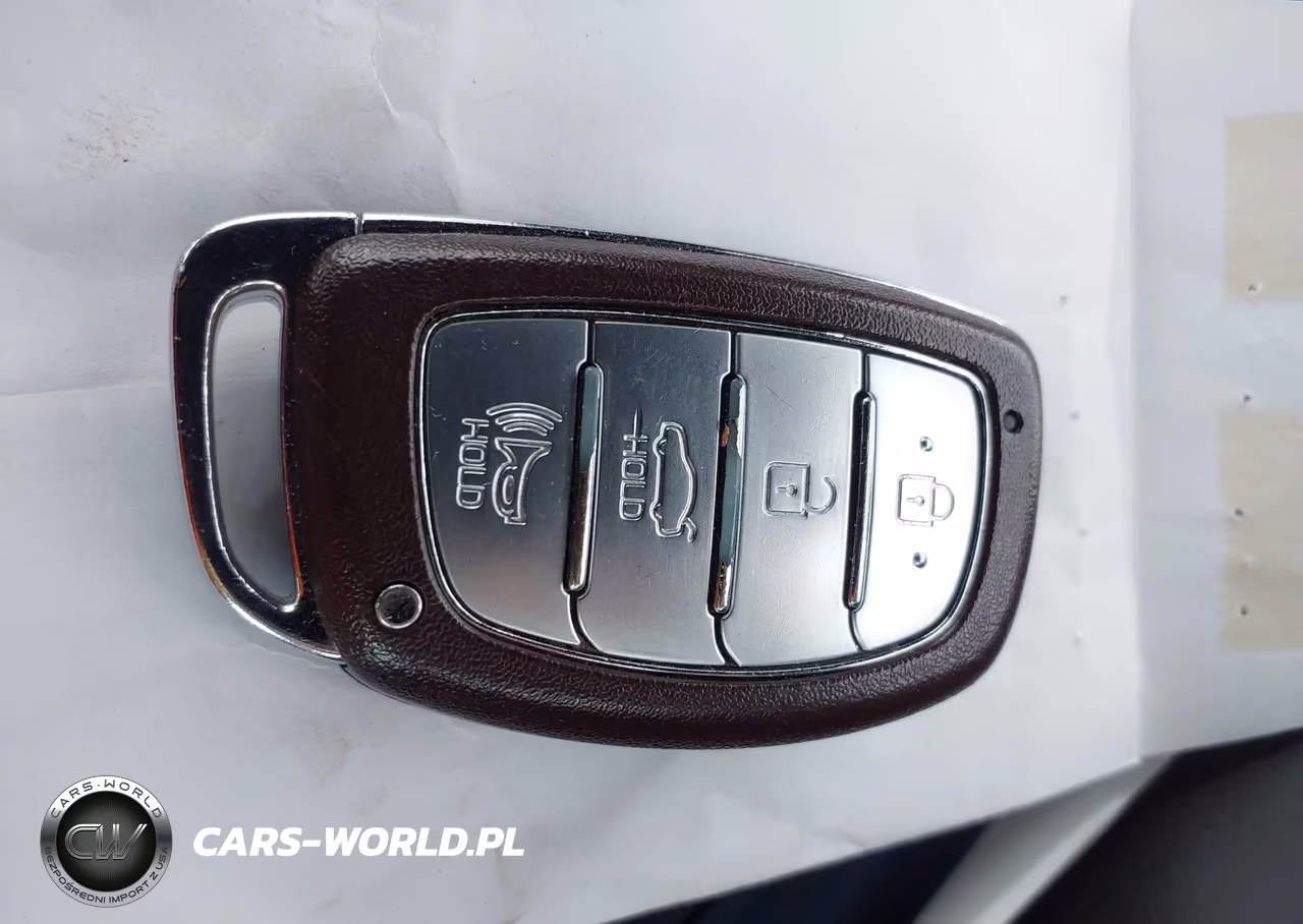 2019 Hyundai Elantra Value Edition VIN:5NPD84LF2KH448439 - 11