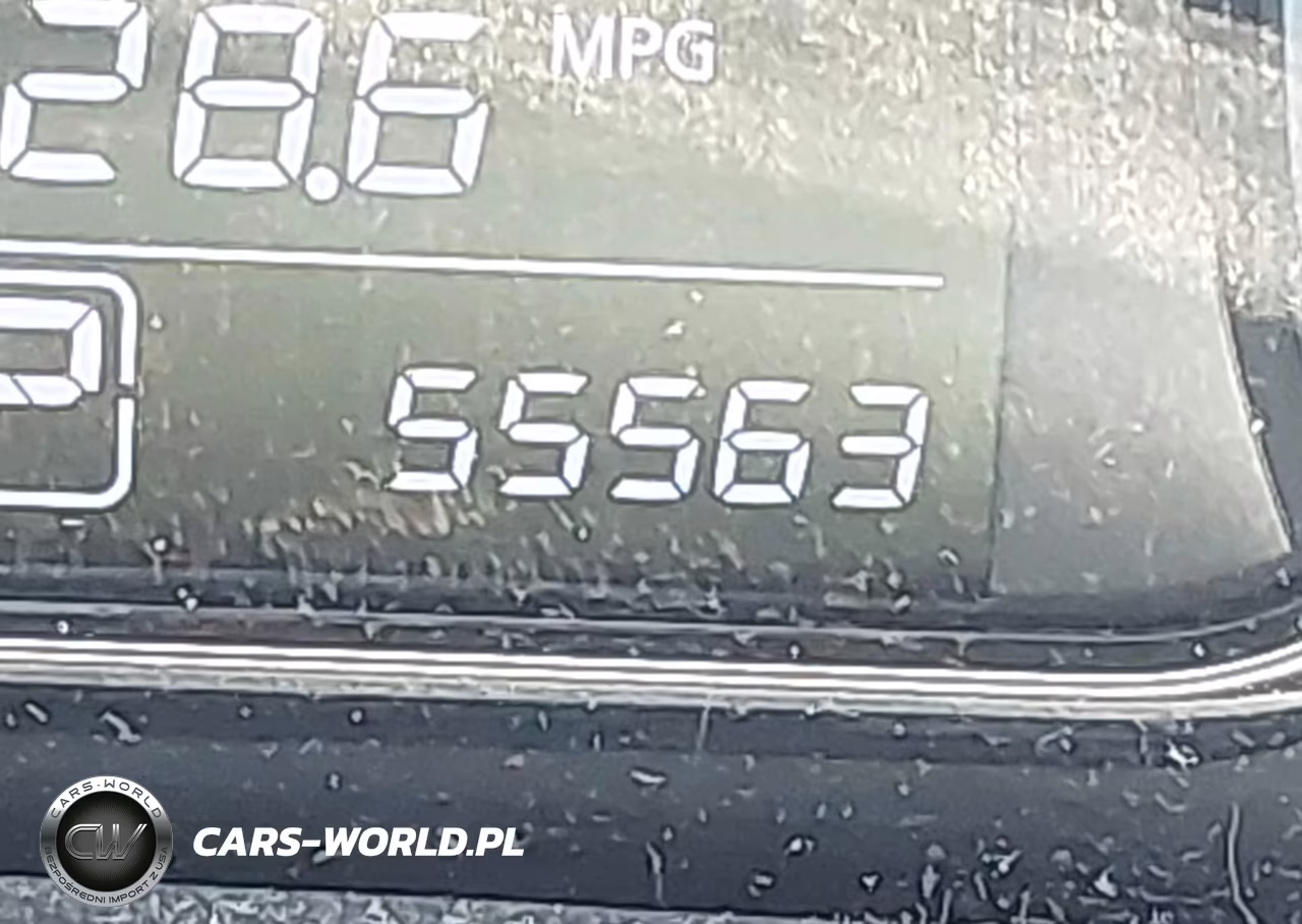 2015 Nissan Sentra Sr VIN:3N1AB7AP8FY240109 - 16