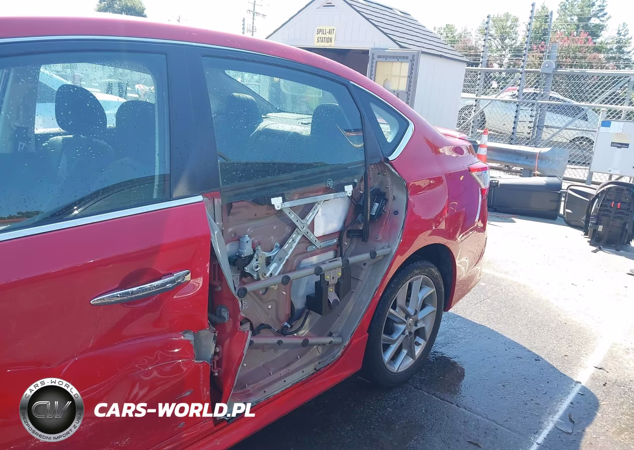 2015 Nissan Sentra Sr VIN:3N1AB7AP8FY240109 - 18