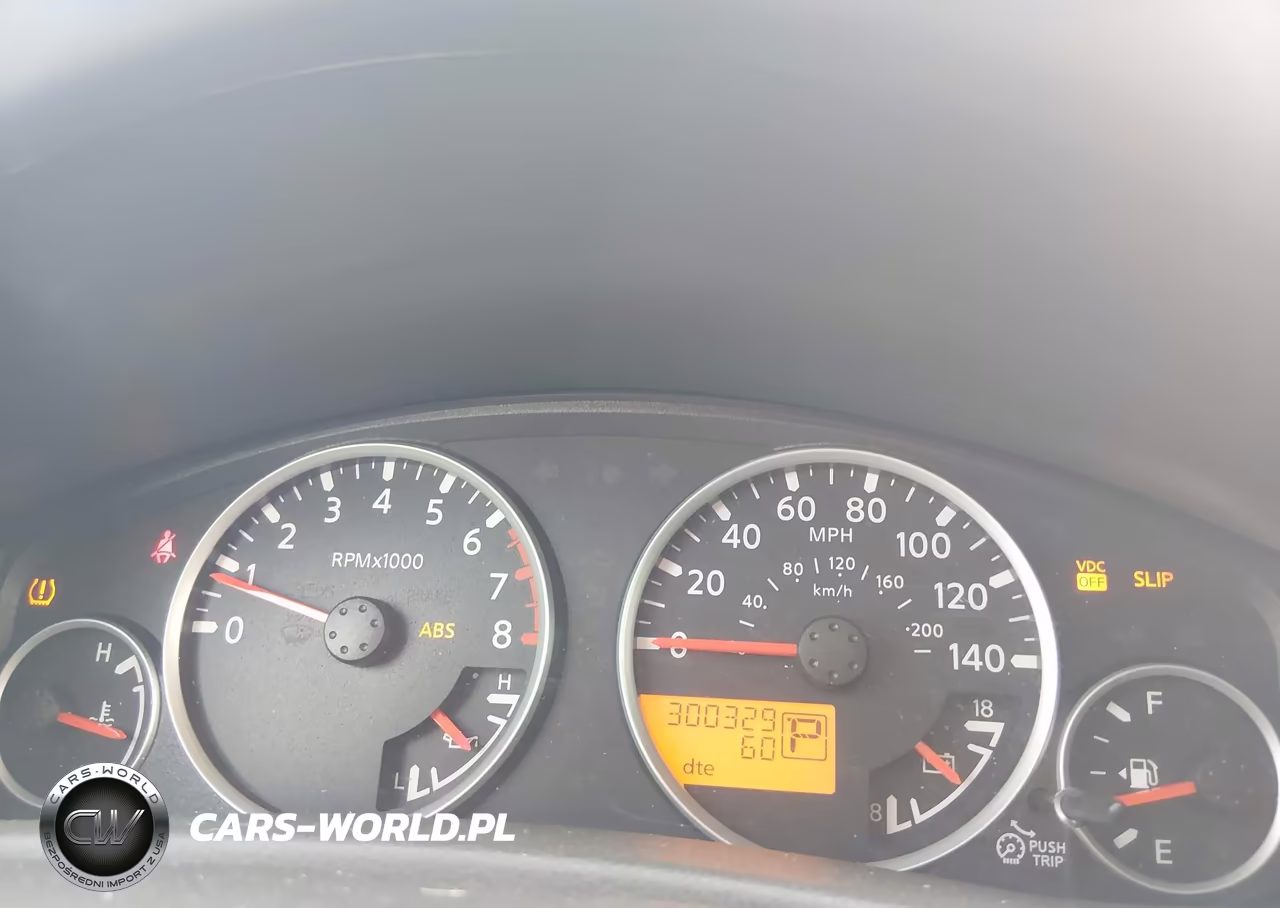 2011 Nissan Pathfinder S VIN:5N1AR1NN8BC621679 - 7